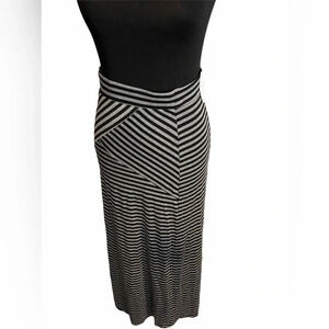 NWT Vintage Y2K 90s 2b bebe Grey/Black Striped Maxi Skirt XS